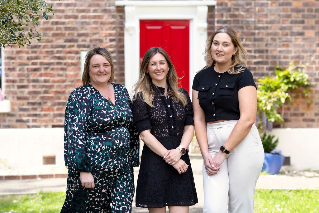 Childcare in Warrington & Northwich, Cheshire I32A4923