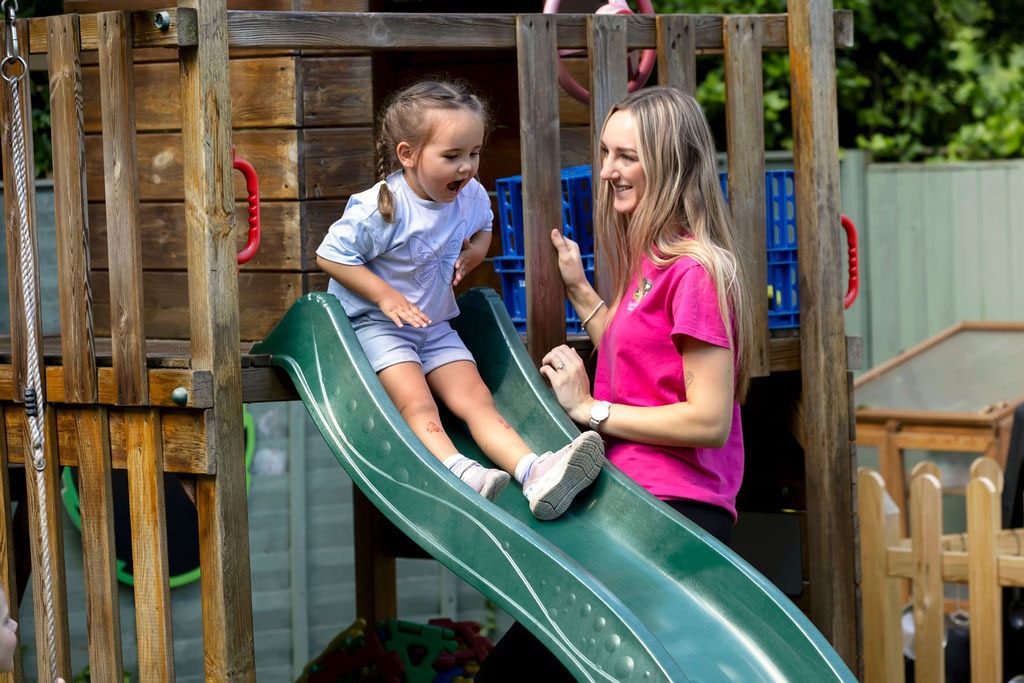 Childcare in Warrington & Northwich, Cheshire I32A3418