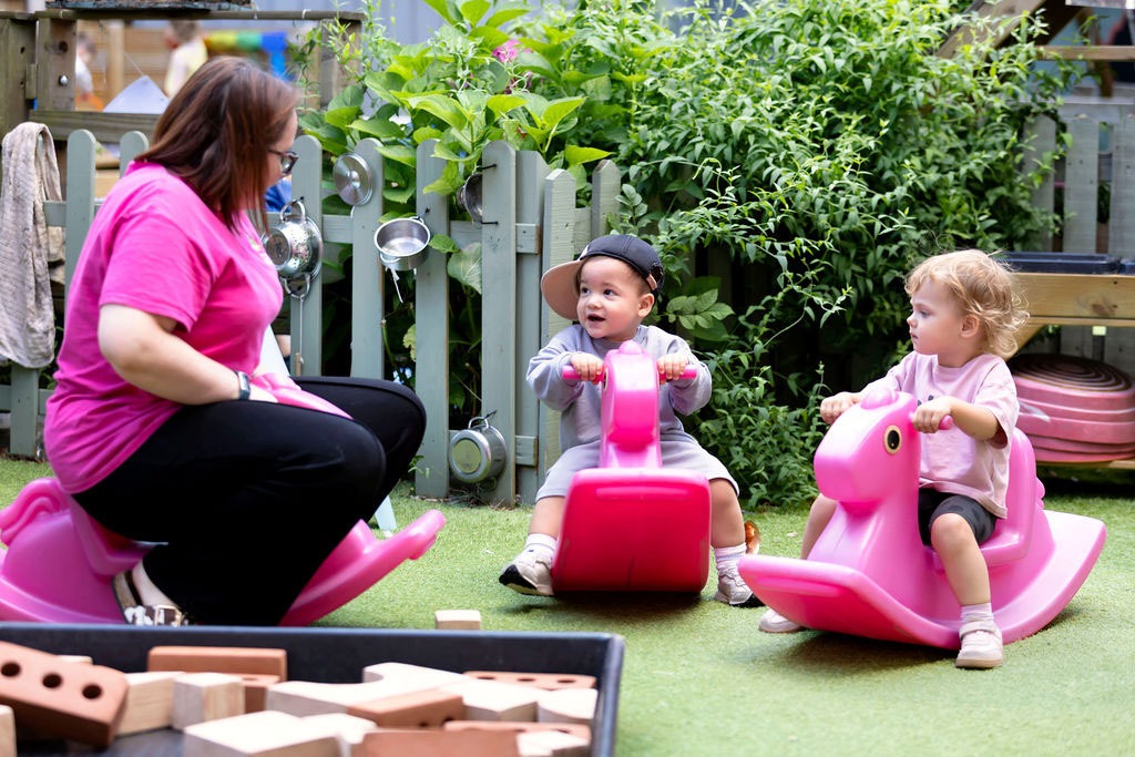 Childcare in Warrington & Northwich, Cheshire I32A3845