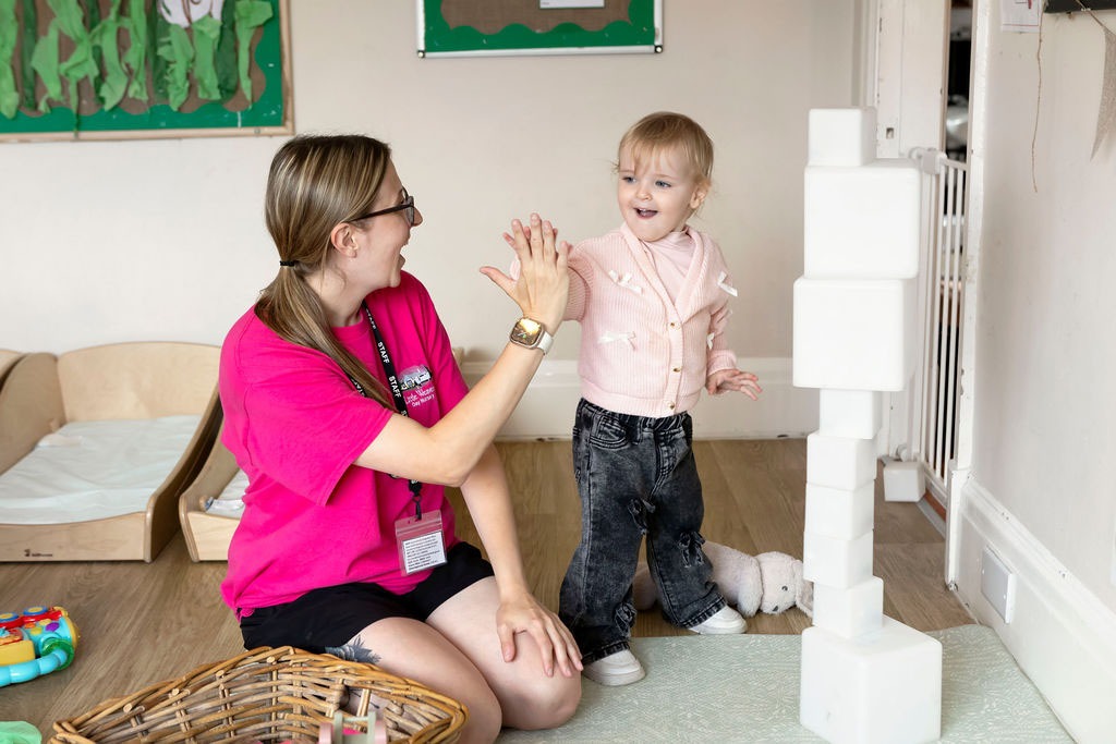 Childcare in Warrington & Northwich, Cheshire I32A9449